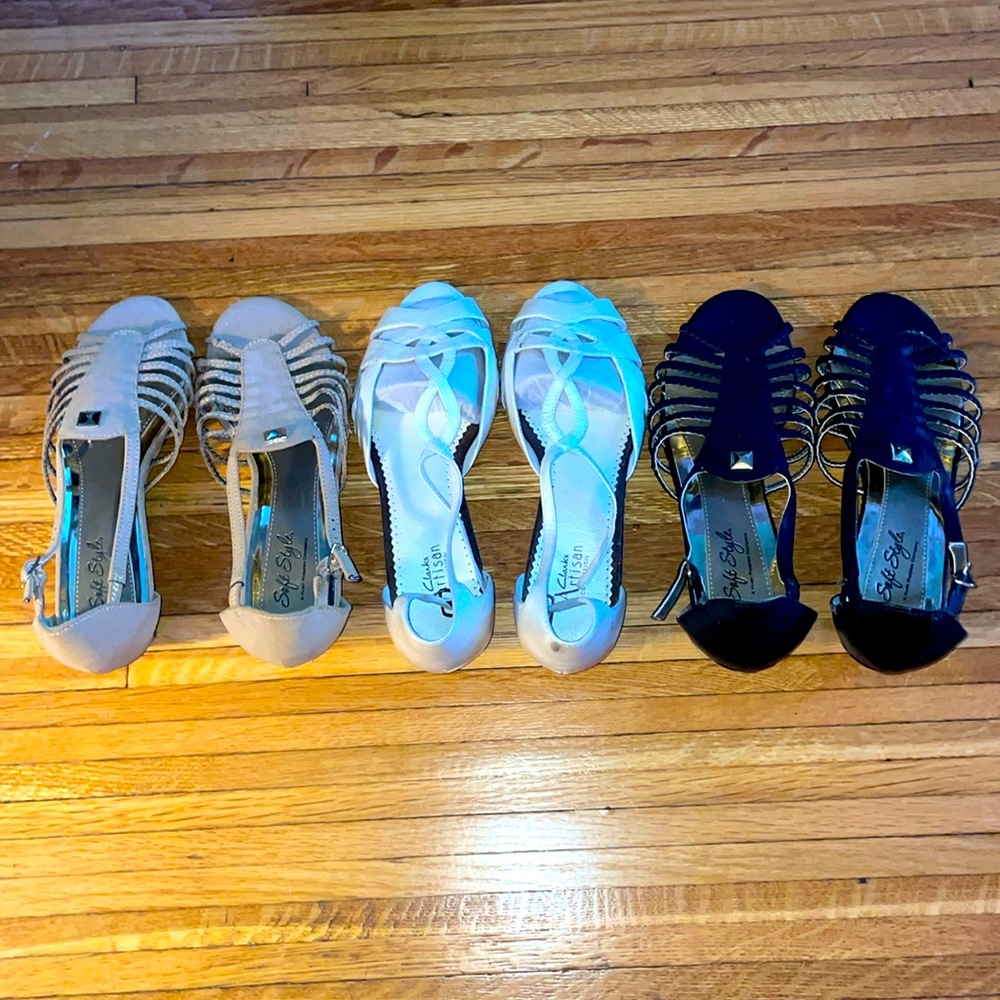 Selling 7.5 shoes like new